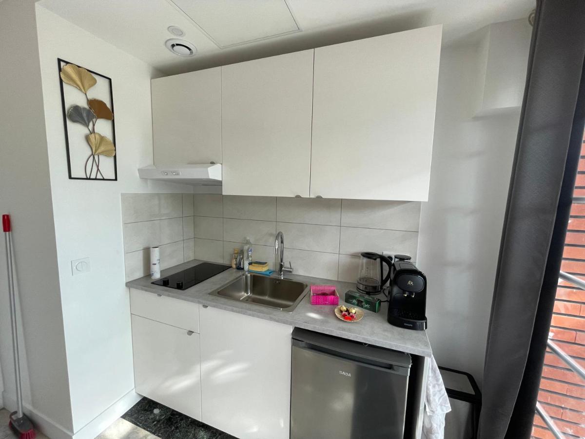 Joli T2, Terrasse Et Jardin, Ideal Pour Familles, A 15 Min De L'Aeroport Roissy Cdg Tremblay-en-France Eksteriør bilde