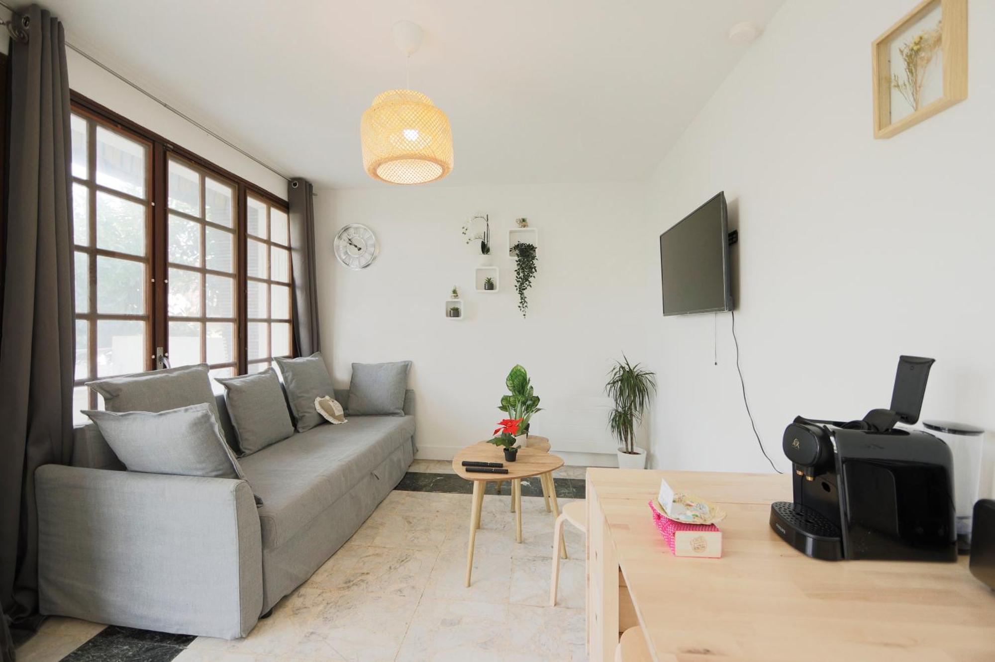 Joli T2, Terrasse Et Jardin, Ideal Pour Familles, A 15 Min De L'Aeroport Roissy Cdg Tremblay-en-France Eksteriør bilde